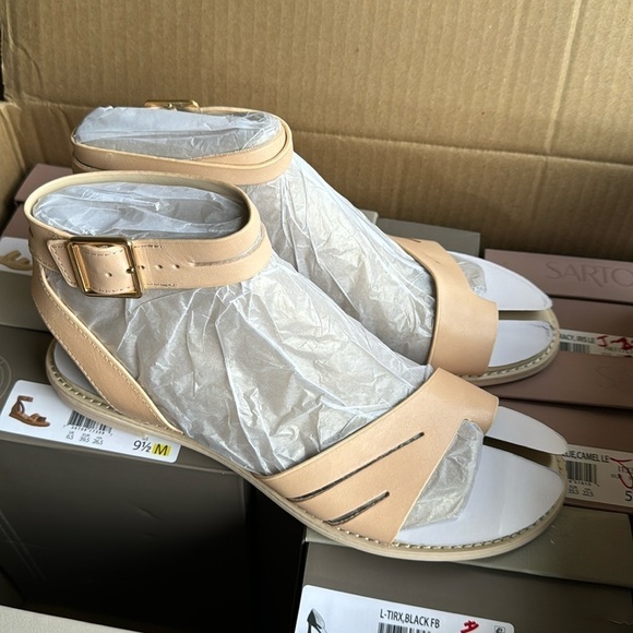 FRANCO SARTO Greene Ankle Strap Sandals - Picture 5 of 8